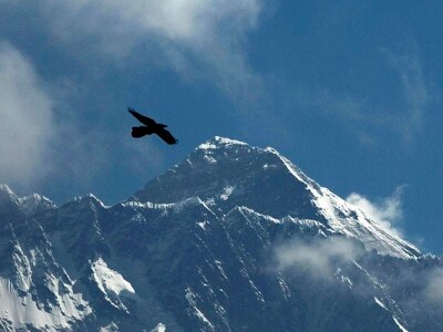 Mount Everest cancellations pour in amid coronavirus fears