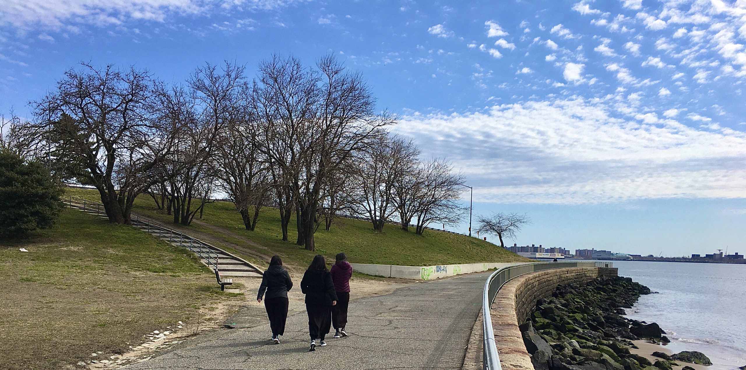 Gravesend Bay stretches from the Verrazzano-Narrows Bridge to Sea Gate. Photo: Lore Croghan/Brooklyn Eagle