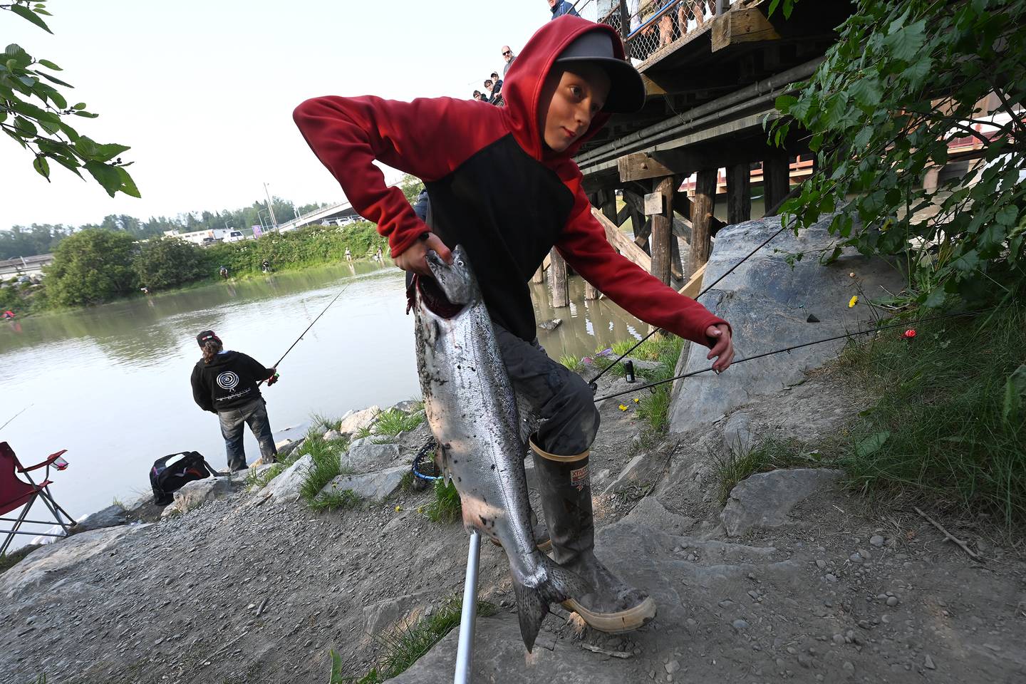 King salmon fishing at Ship Creek