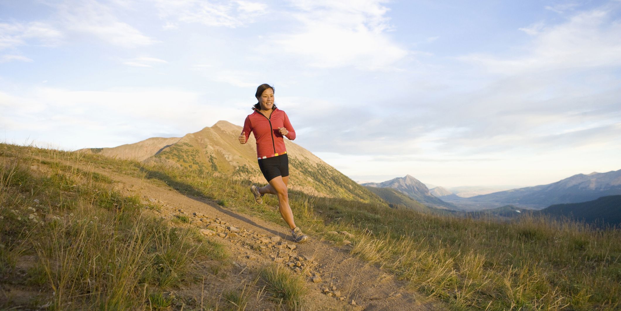 how to train for a trail race, trail running training tips